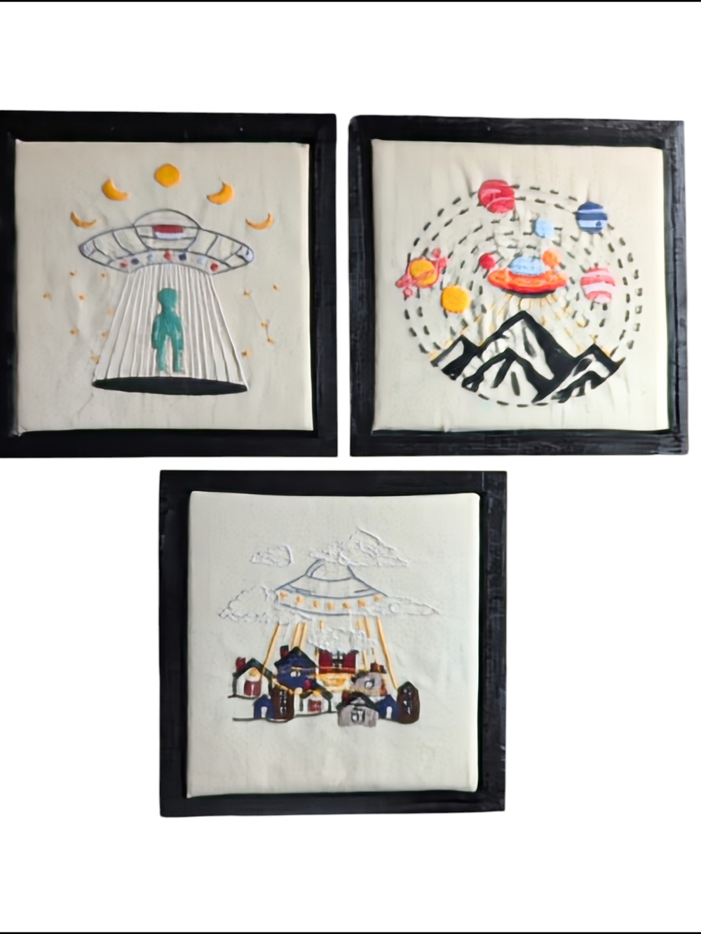 Set Of 3 UFO Themed Home Decor, 10 X 10 Inch